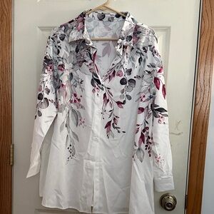 SHEIN Curve White Flower Blouse